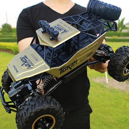 WOW RC Car Giantfoot Monster Truck Crawlers 4WD 4 Channel 2.4G Buggy (Off-road) / Rock Climbing Car / 4WD 1:12 9 km/h Water / Dirt / Shock Proof / Simulation / Parent-Child Interaction