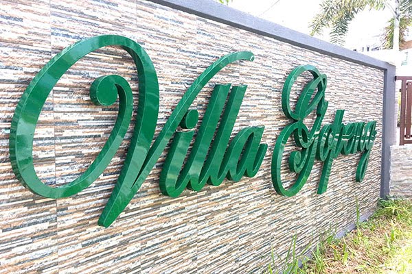 Can I D.I.Y. Professional Business Sign Letters?