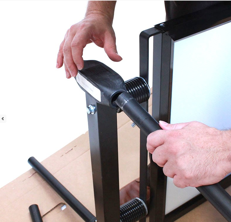 Windmaster 1004 Spring Sign, Round Corners for 28 x 44